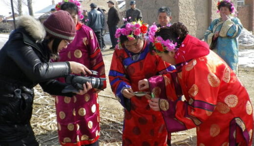 消えゆくシャーマンの祈りを次世代につなげる＝＝ある映画監督／音楽家の試みをお聞きください（おとなの喫茶店 2026.02.01.放送分）